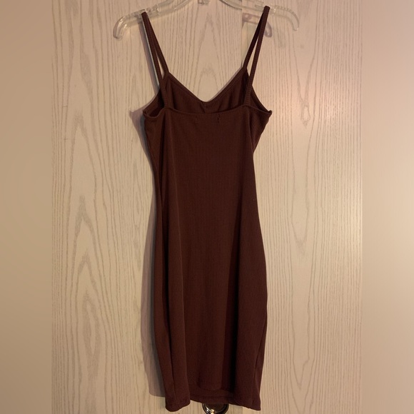 Body con dress - Picture 2 of 3